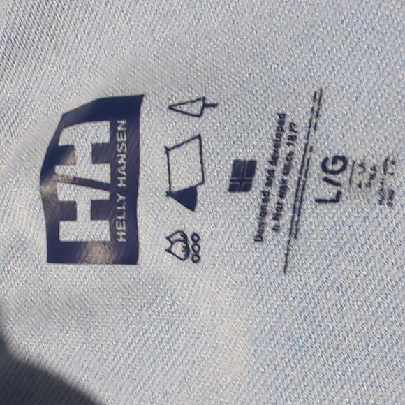 Helly Hansen Sweater - Picture 2 of 3